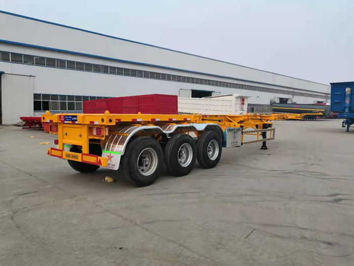 40英尺集裝箱運(yùn)輸骨架半掛車(chē)